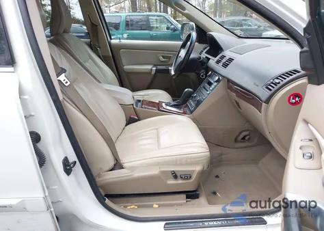 2013 Volvo Xc90 3.2/3.2 Platinum/3.2 Premier Plus from USA, damaged, VIN YV4952CYXD1641160